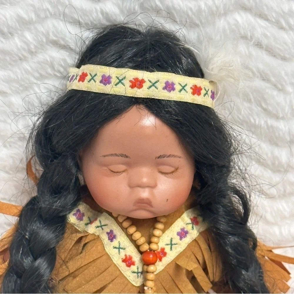 Goldenvale 1/2000 Porcelain Native American Sleeping Doll Maxine Collectors
